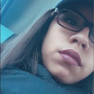 Meet your Posher, Mirian
